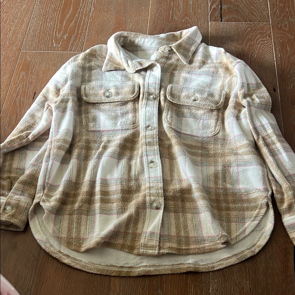 American Eagle Outfitters Plaid Jacket in Tan and Cream